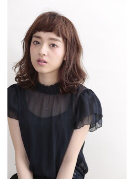 ルクール(Le Coeur) クセ毛風パーマと短めバングで抜け感のある大人可愛いこなれ感を