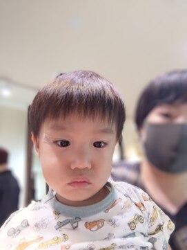 アン(Hair make un) kids cut