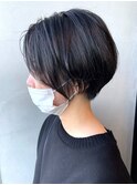 ブルーブラックショートボブ