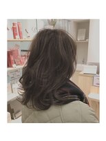 テラス アヴェダ 大丸心斎橋店(Terrace AVEDA) レイヤーカット