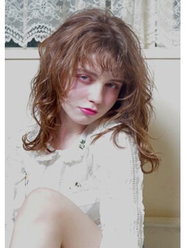 スピガ(SPIGA) 外国人風カラー