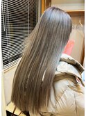 縮毛矯正＋ブリーチしてても艶ありハイカラーくすみグレージュ♪