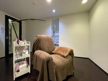 アース コアフュールボーテ 新潟青山店(EARTH coiffure beaute)の雰囲気（完全個室でアイメニューも施術可能◎）