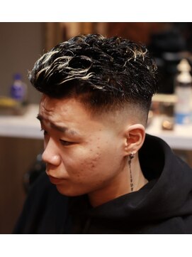 バーバーショップ スバル(BARBERSHOP SUBARU) ＜理容室＞＜バーバー＞メンズバックパーマ