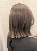 外ハネ×ミディアムボブスタイル