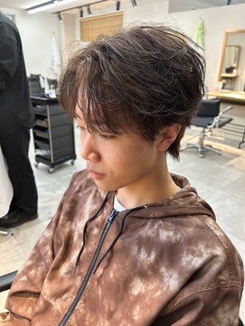 シーフ 千葉(Cyf) ニュアンスパーマ/韓国マッシュ/スパイキーショート/佐久間玲於