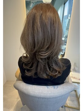 マインバイアフロートギンザ(MYNE by AFLOAT GINZA) レイヤーヘア