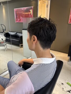 シャンプーボーイエイムス(SHAMPOO BOY aims) 大人刈り上げカット