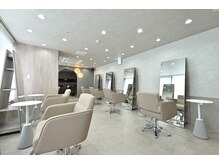 アグ ヘアー ルーモス 聖蹟桜ヶ丘店(Agu hair Lumos)