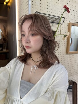 バド(bado) ピンクベージュ/透明感カラー／レイヤーカット／髪質改善/本町