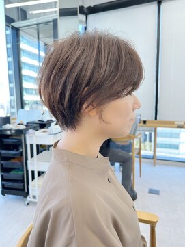 ビューナゴヤ 名駅(VIEW NAGOYA) ショート/オリーブカラー/髪質改善/白髪ぼかし/小顔