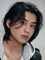 フィフス(fifth)&nbsp;原宿ニュアンスパーマメンズカットミディアムヘアセンターパート