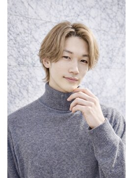 オーロ 緑地公園店(ORO) 今が旬♪刈り上げ無しの軽めニュアンスセンターパート