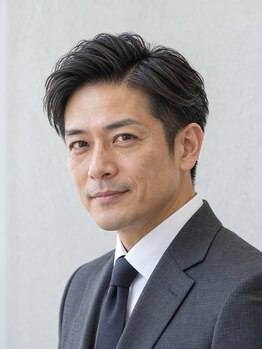 リトーン バイ ユイマァル(RE:TONE by YUIMARL)の写真/【岡山/20時まで営業】30代40代50代の清潔感と品格を出すメンズカット！お仕事帰りにも通える大人サロン◎