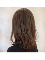 ルディー バイ ヘアーポケット(rudii by HAIR POCKET)&nbsp;アッシュブラウン×外はねロブ