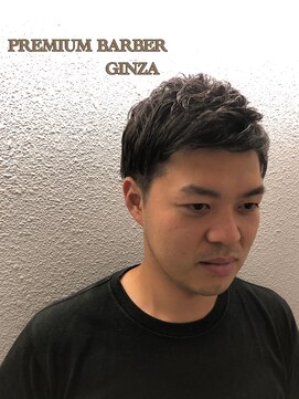 プレミアムバーバー 銀座店(PREMIUM BARBER produce by HIRO GINZA) ツーブロックショートスタイル