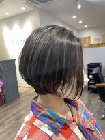 トナリ(tonari)&nbsp;ショートボブ