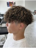波巻きスパイラルパーマメンズマッシュパーマツイストパーマ