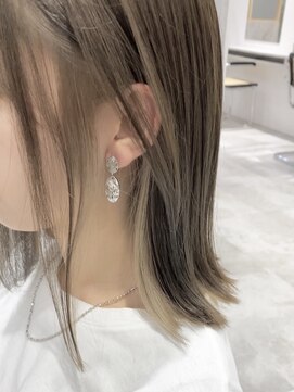 ミモザ(Mimosa) 《Mimosa》シナモンベージュ/インナーカラー/切りっぱなしボブ