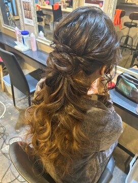 セットサロンエイト(set salon 8eight.) ポニーテール