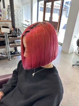 グランデュール 浜松東若林店(GRANDEUR) 切りっぱなし前下がりボブ