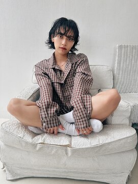 ホロ(hollo) ウルフショートパーマ　プードルパーマ