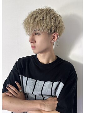 キング 枚方店(K!ng) 縮毛矯正髪質改善ハイライトレイヤーカット枚方美容室エクステ