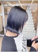ネイビーカラー
