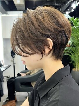 ブレス ヘアデザイン(BLESS hair design) 静岡ショートカット切りっぱなしボブくびれショートグレイカラー