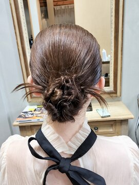 スミ(SUMI) カチモリヘアアレンジ