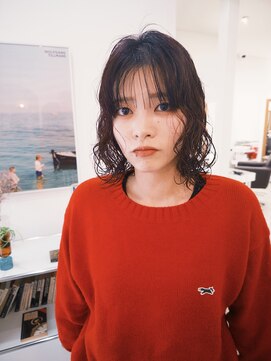 ニュイ(NUIT) レイヤーカットパーマ髪質改善トリートメントハイライトミニボブ