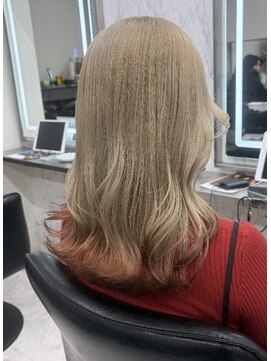 ジェプシー(JPCY) ホワイトベージュ×オレンジのエンドカラー