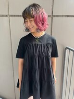 バズ ビー(BUZZ Bee)&nbsp;エンドカラー/ピンクレッド/ボブカット