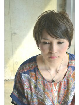 アンドアール (and r.) ちょっぴりスパイシーなかっこかわいいショート