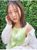 くびれヘア顔周り韓国レイヤーカット黒髪ショートミディアム/柏