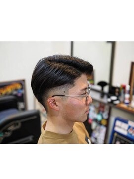 リヴ ヘアワークス(LiVE HAIR WORKS) トップ長めstyle