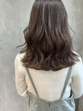 キチ(kichi.) [kichi.] セミロング×ラベンダーグレージュ