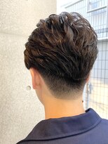 オアシスアヴェダ ザ・ペニンシュラ東京(OASIS AVEDA) ツーブロック メンズパーマ