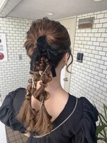 フェリーチェ(Felice)&nbsp;ツイン　ツインポニー　編みおろし　ヘアセット