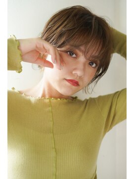 シェル 立川(shell) くびレイヤーエモージュグレージュカラーくびれショート【立川】