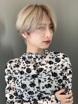 30代40代50代耳かけショート前髪なしハンサムショートカット