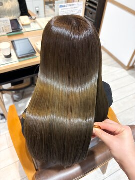 プラグ バイ ネオリーブ(plug by neolive) 似合わせカット×髪質改善[髪質改善/縮毛矯正/韓国]A