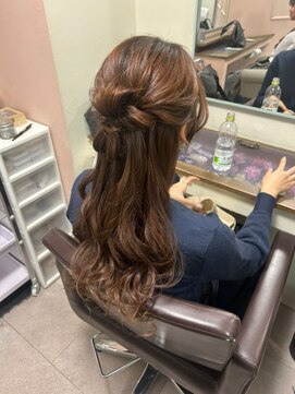 アチーブ 三宮(Achieve) ハーフアップ