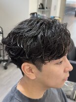 ビカムメンズヘアー 栄店(become men's hair)&nbsp;ルーズシャドウパーマセンターパート名古屋栄メンズヘアカット