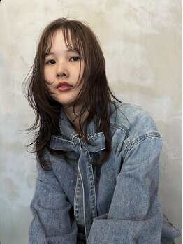 デビュー(Debut)の写真/女の子の味方になるような繊細なスタイル☆簡単スタイリングで自由自在♪結んでもおろしても楽しめるヘア*