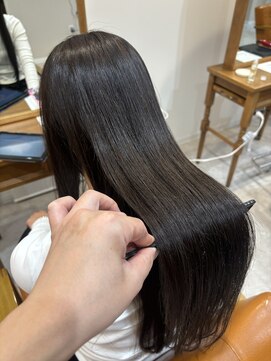 エイム(AIM) 髪質改善酸性ストレート