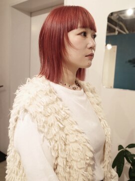 ヨー(Yoh-) 【レイヤーボブ/ササキケイスケ】切りっぱなし/ブリーチカラー