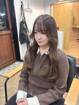 ＊yoshiya＊レイヤーカット＋ブリーチ無しシアーグレージュ