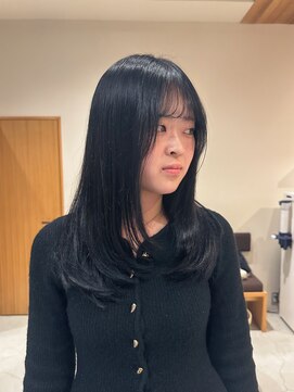 アルジャーノンリトリート(ALGERNON retreat) レイヤーカット×ブルーブラック