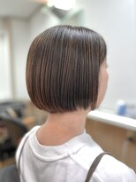 カット クラブ まとまる大人のコンパクトボブ